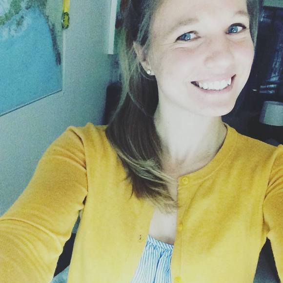 Meet your Posher, Erica - Picture 1 of 1